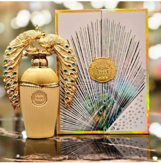 AFEEF DE LATTAFA -EDP- Para Mujer 100 Ml
Afeef de Lattafa es una fragancia nueva que se lanzó en el 2024. Cuenta con un diseño muy elegante y diferente. Una fragancia elegante, floral, frutal y avainillado. Ideal para mujeres que buscan destacar con su ar