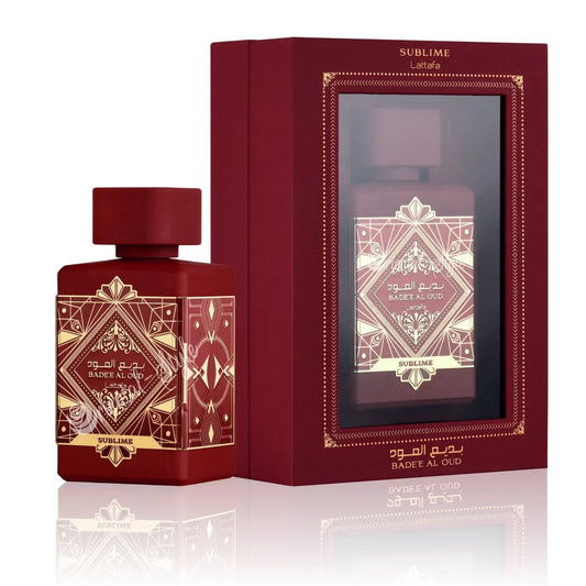 Bade'e Al Oud Sublime de Lattafa Perfumes es una fragancia de la familia olfativa Amaderada Aromática para Hombres y Mujeres.
Esta fragancia potente y refinada es perfecta para ocasiones casuales y veladas, y es especialmente apreciada por los jóvenes