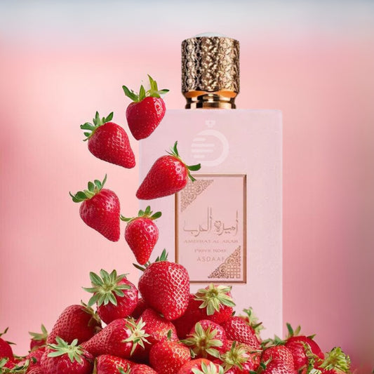 Ameerat Al Arab Prive Rose | EDP | 100 ml | Asdaaf
Con notas de salida de fresa, uvas y naranja, notas de corazón de rosa, almizcle blanco, gardenia, jazmín, ylang-ylang y azucena, y notas de fondo de ámbar,
