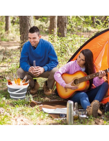 Cubo plegable para camping