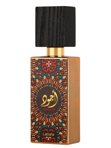 ✨💃 Ajwad: Explora el Misterio Oriental 💃✨

🌹🍯 Apertura Encantadora: Ajwad despierta tus sentidos con una apertura envolvente de rosa miel y la dulzura acogedora de la vainilla. Esta mezcla inicial invoca la elegancia y la pasión en una danza olfativa
